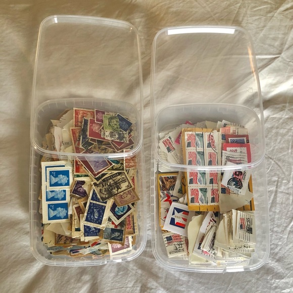 PACK OF TWO (2) CLEAR PLASTIC HOBBY, STAMP & COIN SORTING STORAGE BOXES - Picture 3 of 4